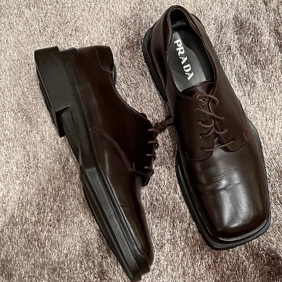 Mens Prada shoes size 9 1/2 - Picture 1 of 4